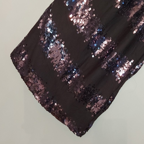 Sequenced Dress👗🛍 - Picture 5 of 7